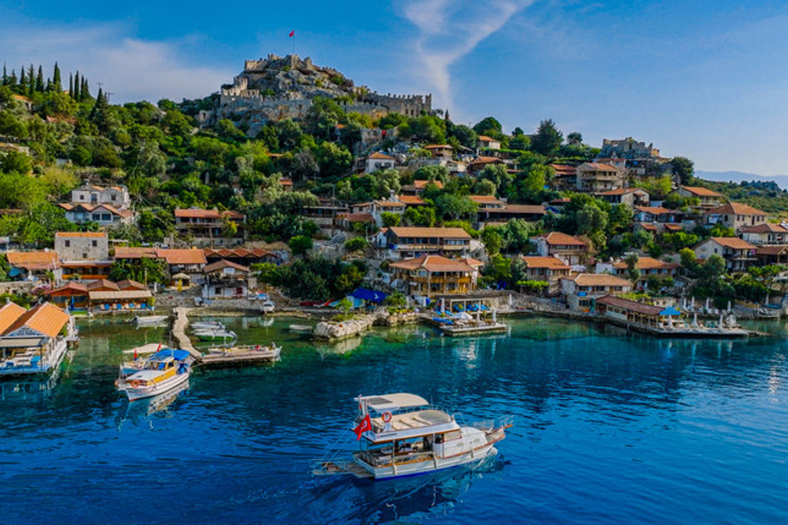 CNN Travel’dan Akyaka’ya övgü: Doğa, tarih ve rüzgârla yazılan bir masal