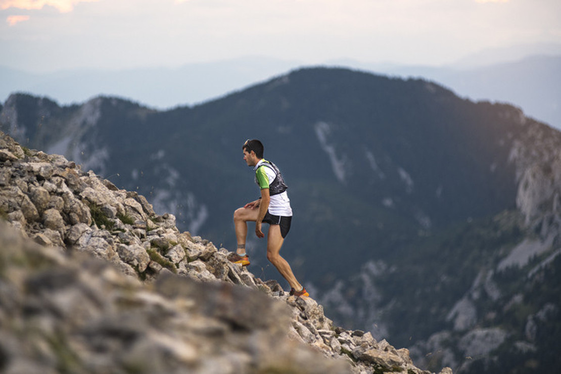 10 haftada 2250 kilometre koşarak İrlanda’nın gizli hazinelerini keşfetti