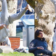 İbrahim Kutluay ve Edvina Sponza parkta yoga yaptı