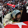 Türkan Şoraydan Cüneyt Arkına veda... Gözyaşlarına boğuldu