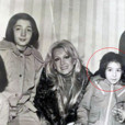 Bakışlar yine ürkek O şimdi Türkiyenin en sevilen oyuncularından...