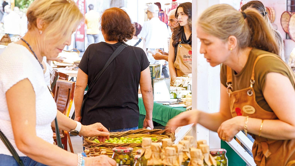 Dikkat çeken haber: Tarsus, Zeytin ve Gastronomi Kültürünü Uluslararası Festivale Taşıyor: İşte detaylar