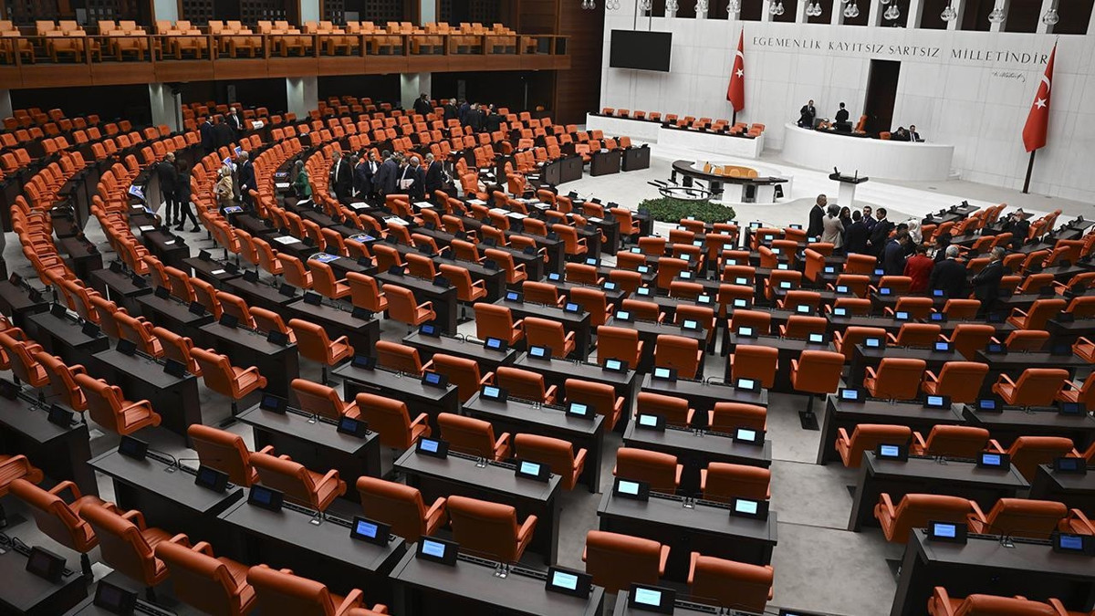 Gündemde: Aksu'dan Yatırım Fonu Tasfiyesi Açıklaması