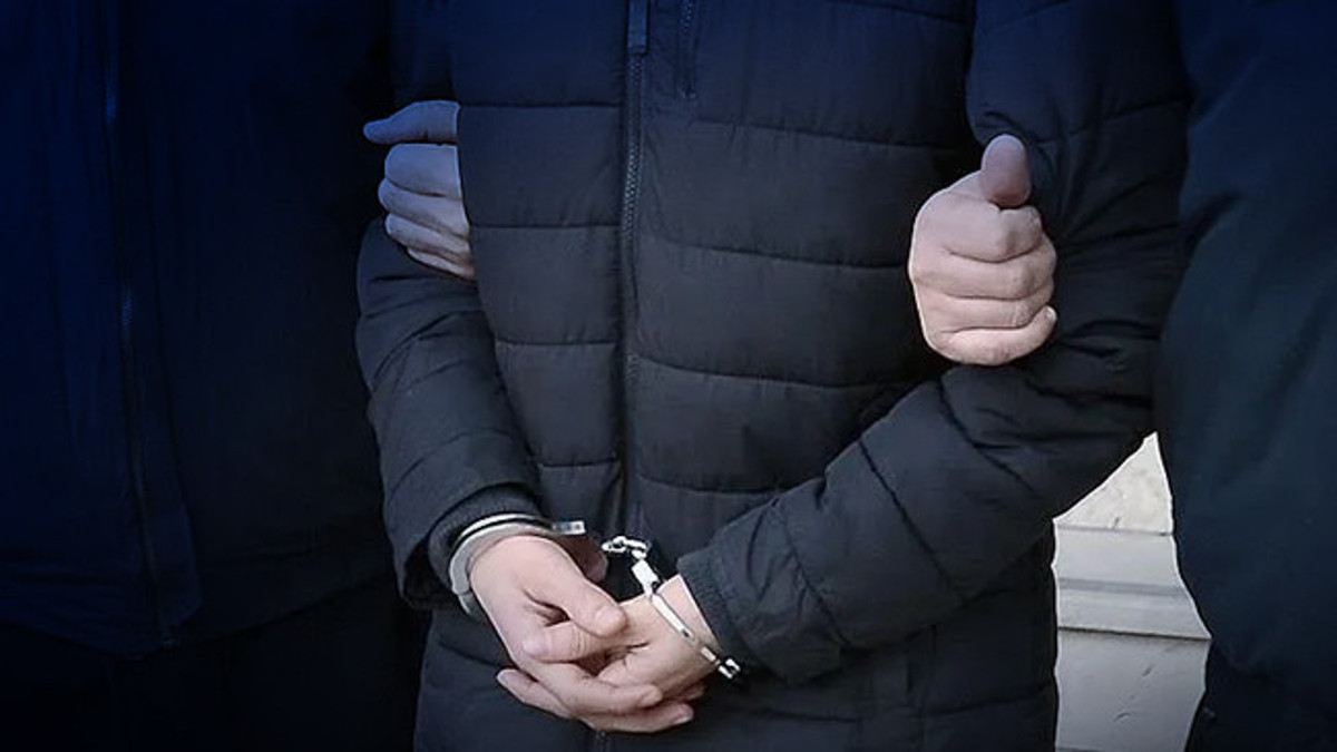 Diyarbakır operasyonunda 12 kişi tutuklandı