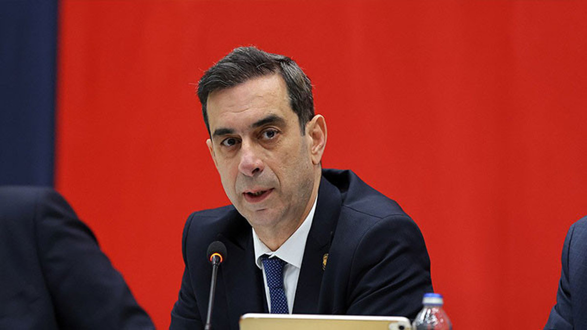 Mosturoğlu'ndan MHK operasyonu yorumu