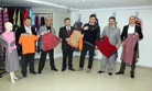 Serbest kıyafete tamamen karşılar
