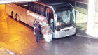 Bomba altında düğün