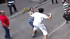 İrlandalı boksörün dövdüğü esnaf: İnsan gibi vurmuyordu