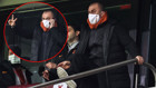 Galatasaray - Karagümrük maçında dikkat çeken fotoğraf Fatih Terim telefonla...