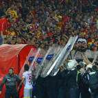 Göztepe - Eskişehirspor maçında olay Alpay Özalan takımını sahadan çekti