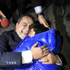 Sözcü gazetesi muhabiri tahliye edildi... Müthiş görüntüler...