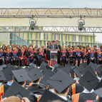 Özyeğin Üniversitesinde mezuniyet heyecanı