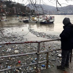 Zonguldak Limanı çöple doldu