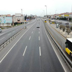 İstanbulda yeni yılın ilk günü yollar boş