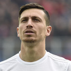 Fenerbahçede Emre Belözoğlundan ünlü yıldızın transferine veto Yerine sürpriz tercih...