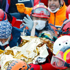 3 yaşındaki Elif 65 saat sonra enkazdan sağ çıkarıldı