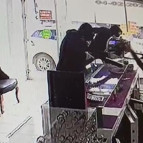 Bursa’da pompalı tüfekli kuyumcu soygunu