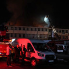 İkitelli Çevre Sanayi Sitesindeki büyük yangının bilançosu gün ağarınca ortaya çıktı