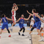 Anadolu Efes - Olimpia Milano maçından öne çıkan fotoğraflar