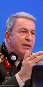 Org. Hulusi Akar NATO toplantısında konuştu