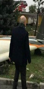 İstanbulda helikopter düştü... Olay yerinden ilk kareler