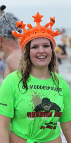 Belçika’da buz gibi suya yeni yıl dalışı