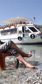 Van Gölünün saklı koyları