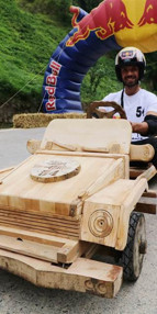 Kenan Sofuoğlu, tahta arabayla böyle kaza yapmış