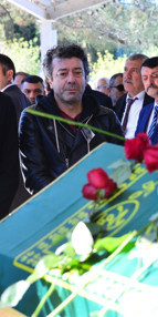 Aytaç Arman için Adanada cenaze töreni düzenlendi