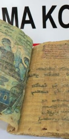 Diyarbakırda 1400 yıllık dini motifli kitap ele geçirildi