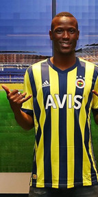 Fenerbahçe, Mame Thiamın transfer görüntülerini paylaştı
