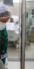 Kırmızı kodlu alanda hasta yaşı 30lara indi