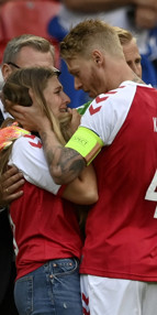 Christian Eriksenin eşi Sabrina Kvist gözyaşlarına boğuldu
