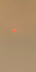 İzmirliler turuncu gökyüzüne uyandı