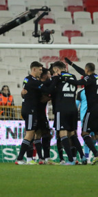 Sivasspor - Beşiktaş maçından öne çıkan fotoğraflar