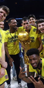 Anadolu Efes - Fenerbahçe Beko maçından öne çıkan fotoğraflar