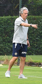 Fenerbahçenin Jorge Jesusla ilk antrenmanından fotoğraflar