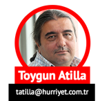 Türbeye gelip FETÖyü övünce tutuklandı