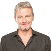 Savaş Özbey