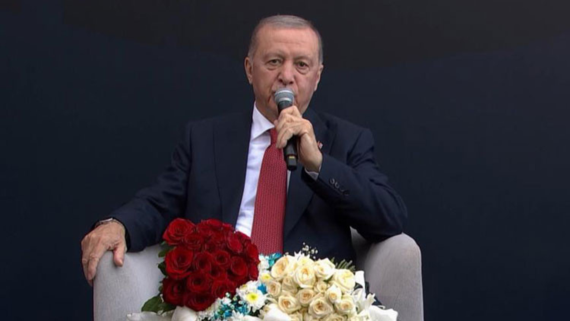 Erdoğan: Colocamos Os Jovens No Centro Da Política