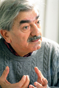 Kahramanımdınız Demir Bey