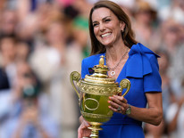 Kraliyetin Wimbledon çıkarması