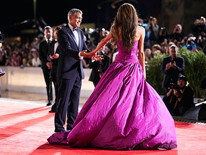 Aşk pozları vereceğiz diye perişan oldular