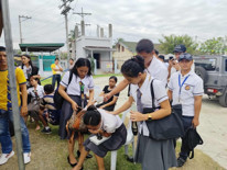 Filipinlerin güneyindeki Mindanao Adası açıklarında 7,4 büyüklüğünde deprem
