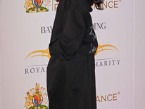 Galler Prensesi Katein kadifeli dönüşü