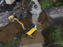 İstanbulda aralıklarla kuvvetli yağış etkili oluyor