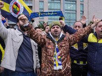 Sadettin Sarana destek için Fenerbahçeli taraftarlar adliyede