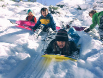 Kar yağışı başladı, tatil haberleri art arda geldi İşte 12 Ocak Pazartesi günü okulların tatil edildiği il ve ilçeler...