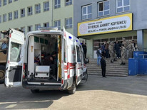 Şanlıurfa Siverekte silahlı saldırı: Okula giren saldırgan rastgele ateş açtı Bölgeden görüntüler