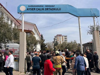 Kahramanmaraşta okula silahlı saldırı: Can kaybı ve yaralılar var Bölgeden görüntüler